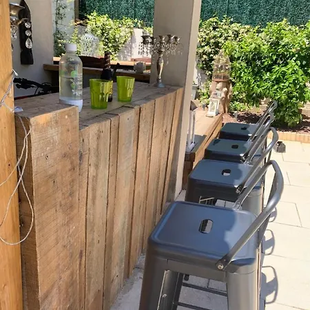 Апартаменты Duplex Independant Avec Acces Piscine