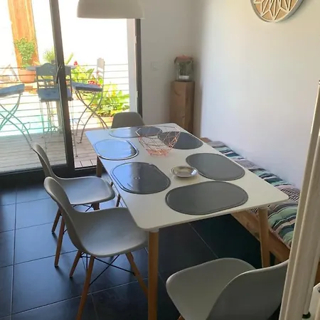 Duplex Independant Avec Acces Piscine * 旺达尔格