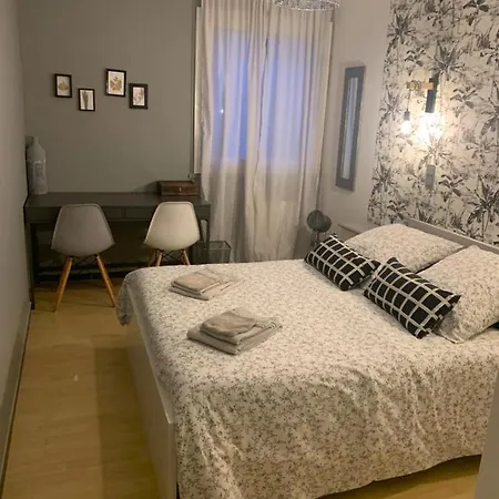 Duplex Independant Avec Acces Piscine 公寓 *