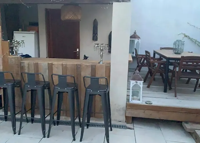 Duplex Independant Avec Acces Piscine Apartment