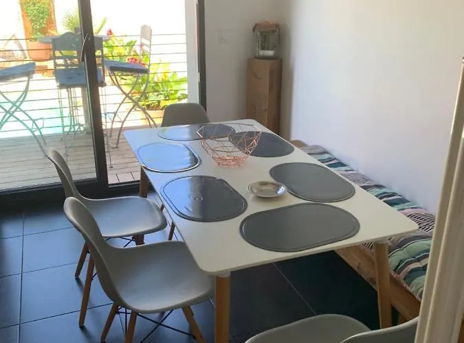 Duplex Independant Avec Acces Piscine * Vendargues