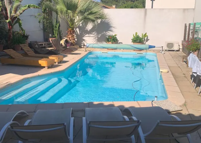 Duplex Independant Avec Acces Piscine